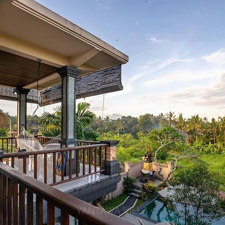 Beautiful 3 Bedroom Jungle View Ubud  Exterior photo