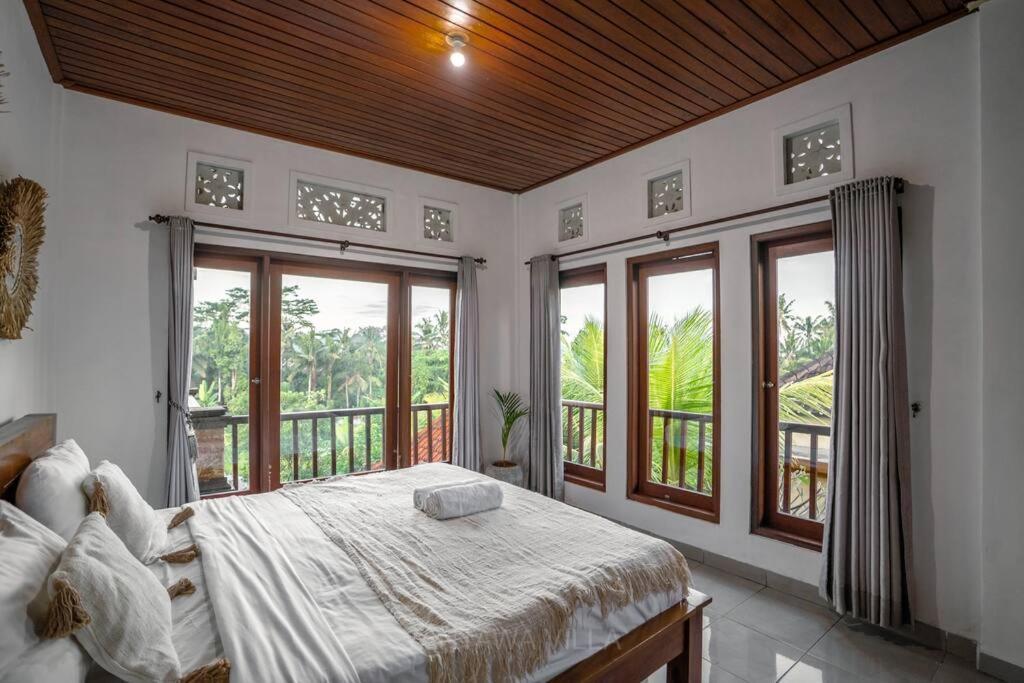 Beautiful 3 Bedroom Jungle View Ubud  Exterior photo