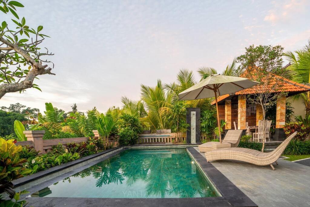 Beautiful 3 Bedroom Jungle View Ubud  Exterior photo